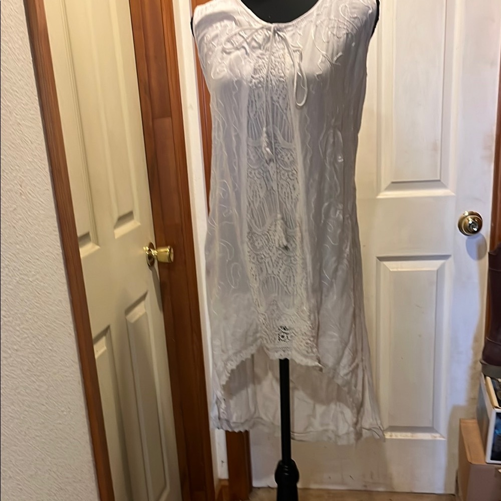 White Lace Sleeveless Dress/coverup
